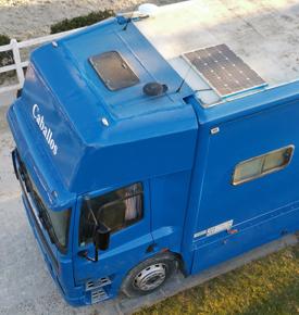 Camin en Venta DAF 5 caballos + Living