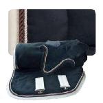 Conjunto mantilla, orejeras y manta negra-champagne con cordn 1304
