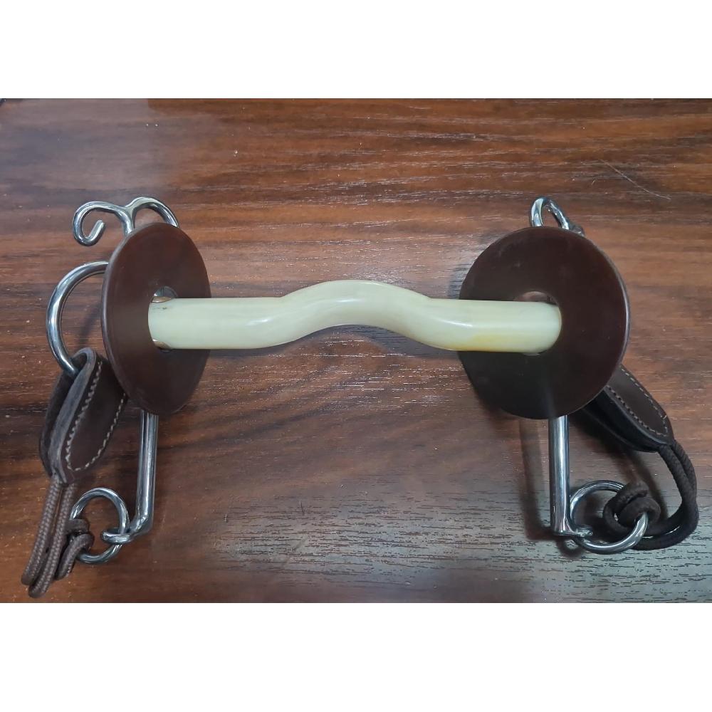 Bocado Nathe, con embocadura puente