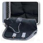 Conjunto mantilla, orejeras y manta negro-gris con cordn 1305