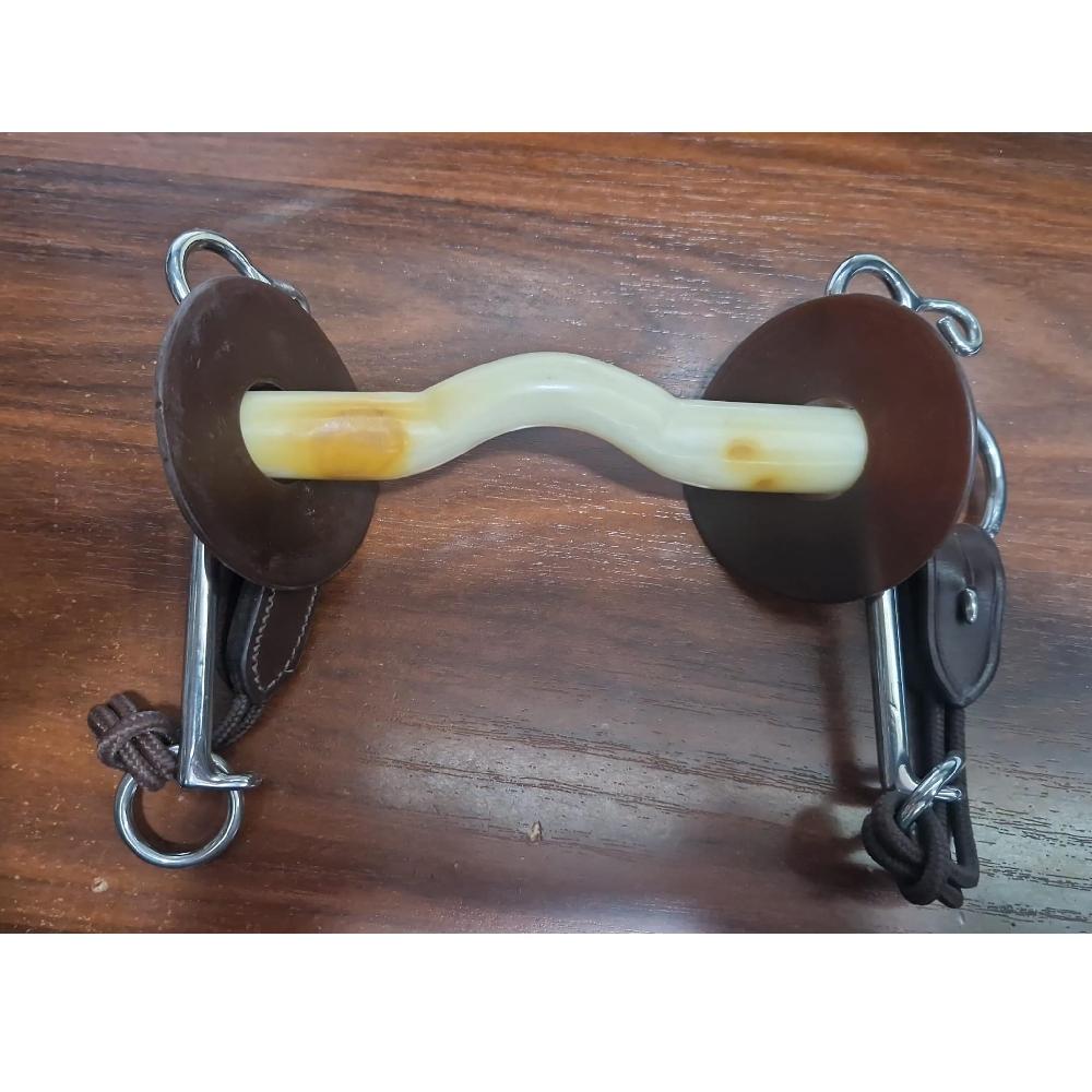 Bocado Nathe, con embocadura puente